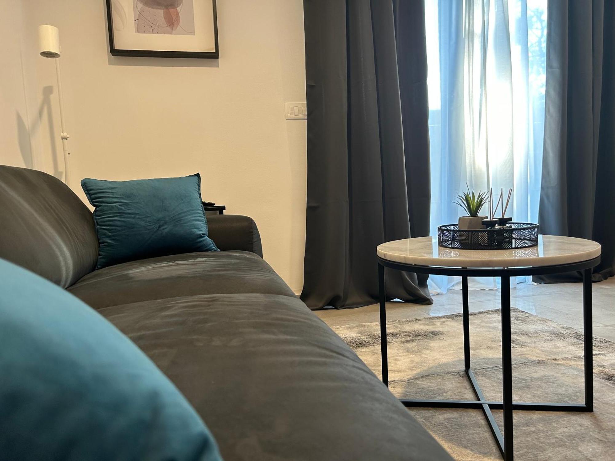 Apartment Oris, Private Parking, Garden ザダル エクステリア 写真